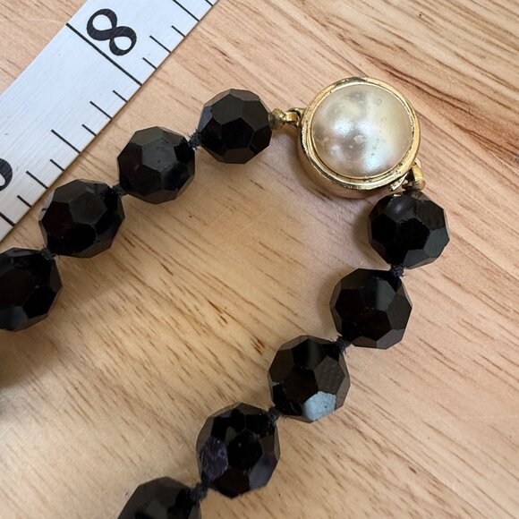 Vintage D.S.C. Swarovski Black Faceted Bead Necklace W/ Gold-Tone & Pearl Accent - Picture 16 of 16